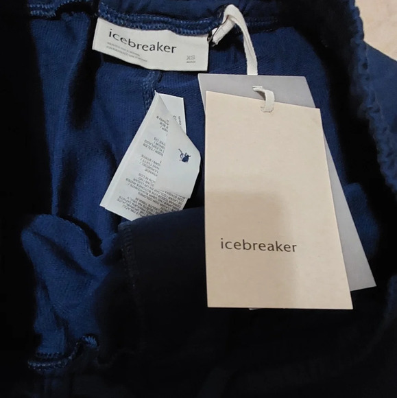Icebreaker wool  blend men shorts size XS nwt - Picture 5 of 5